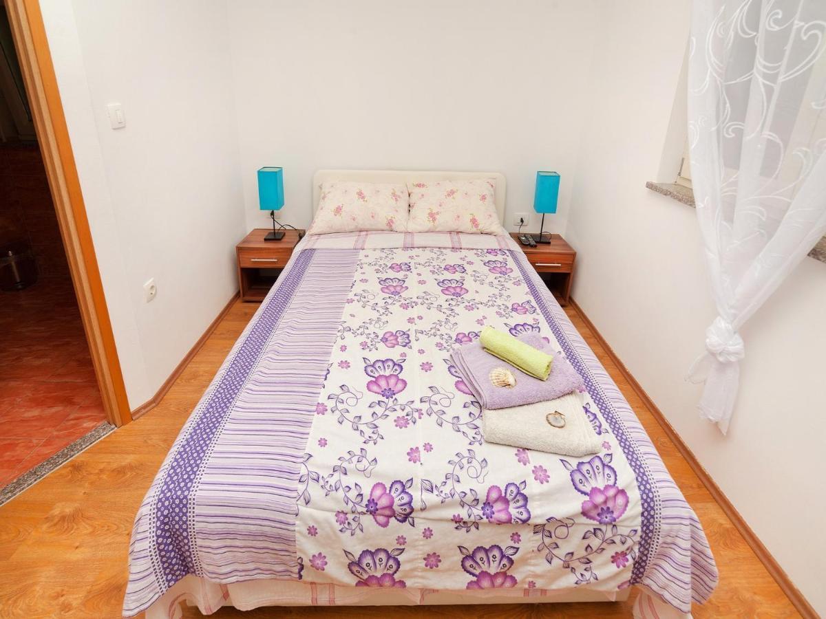 Brseč Apartments Barbara מראה חיצוני תמונה